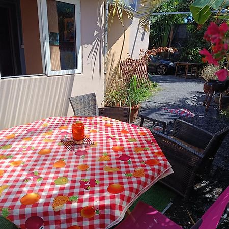 Ferienwohnung Ti Koin Kreol' Bras-Panon Exterior foto